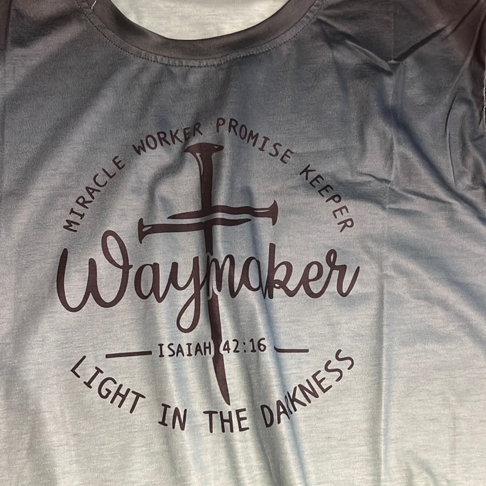 ❤️ Pick 3/30 Way Maker tee